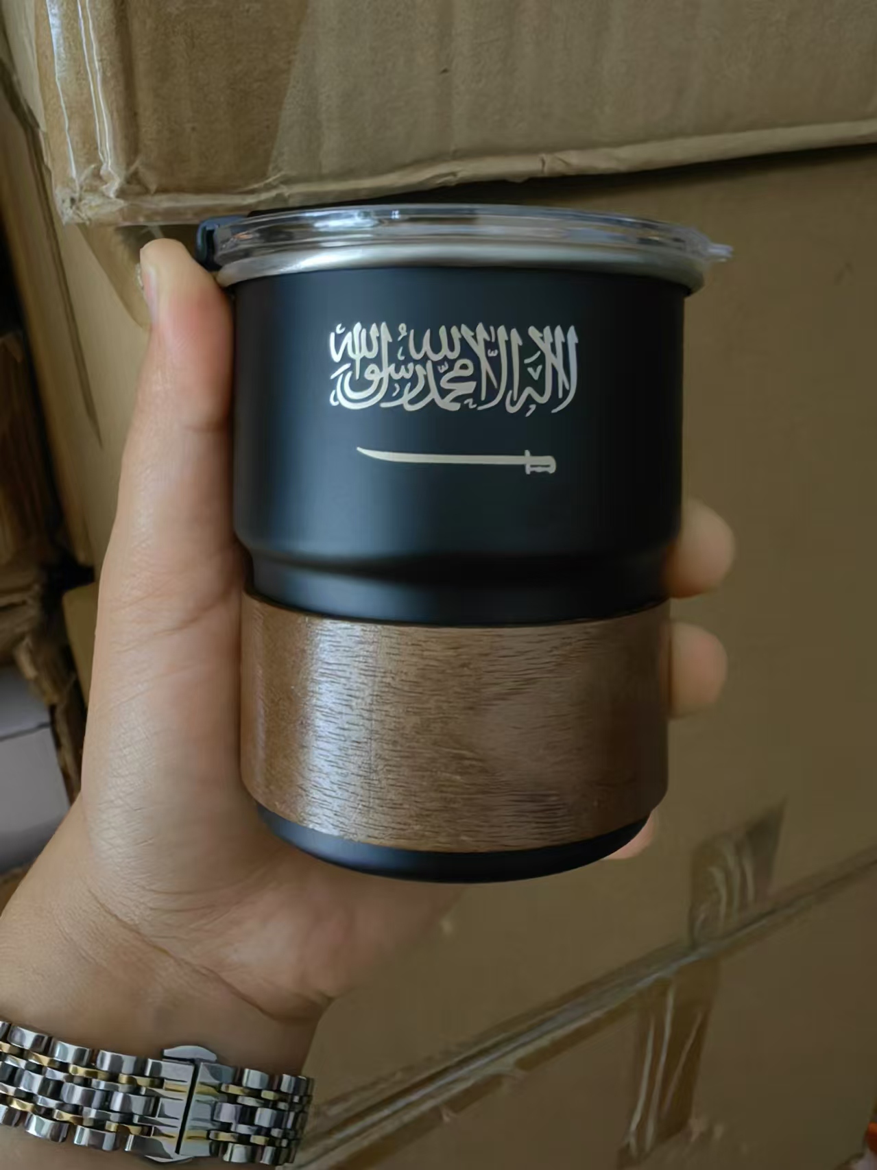 뚜껑이 달린 스테인리스 스틸 컵 맥주 머그잔, 사우디  - Coffee Tea Name 리뷰 및 가격